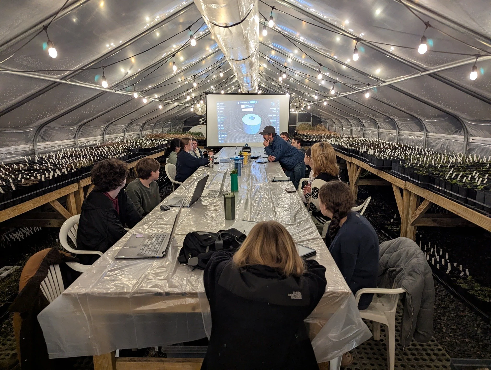 Last night our youth Conservation Corps students learned how to use 3D modeling software! Students worked on brainstorming and designing potential conservation solutions that can be deployed in the future! Learn more about the Conservation Corps awes