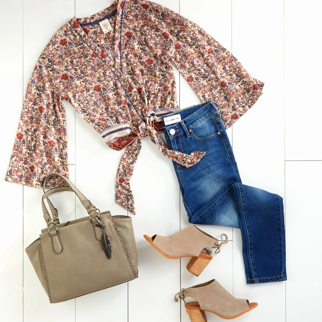 WK38OCYwk02_YC OOTD_V1_I.jpg