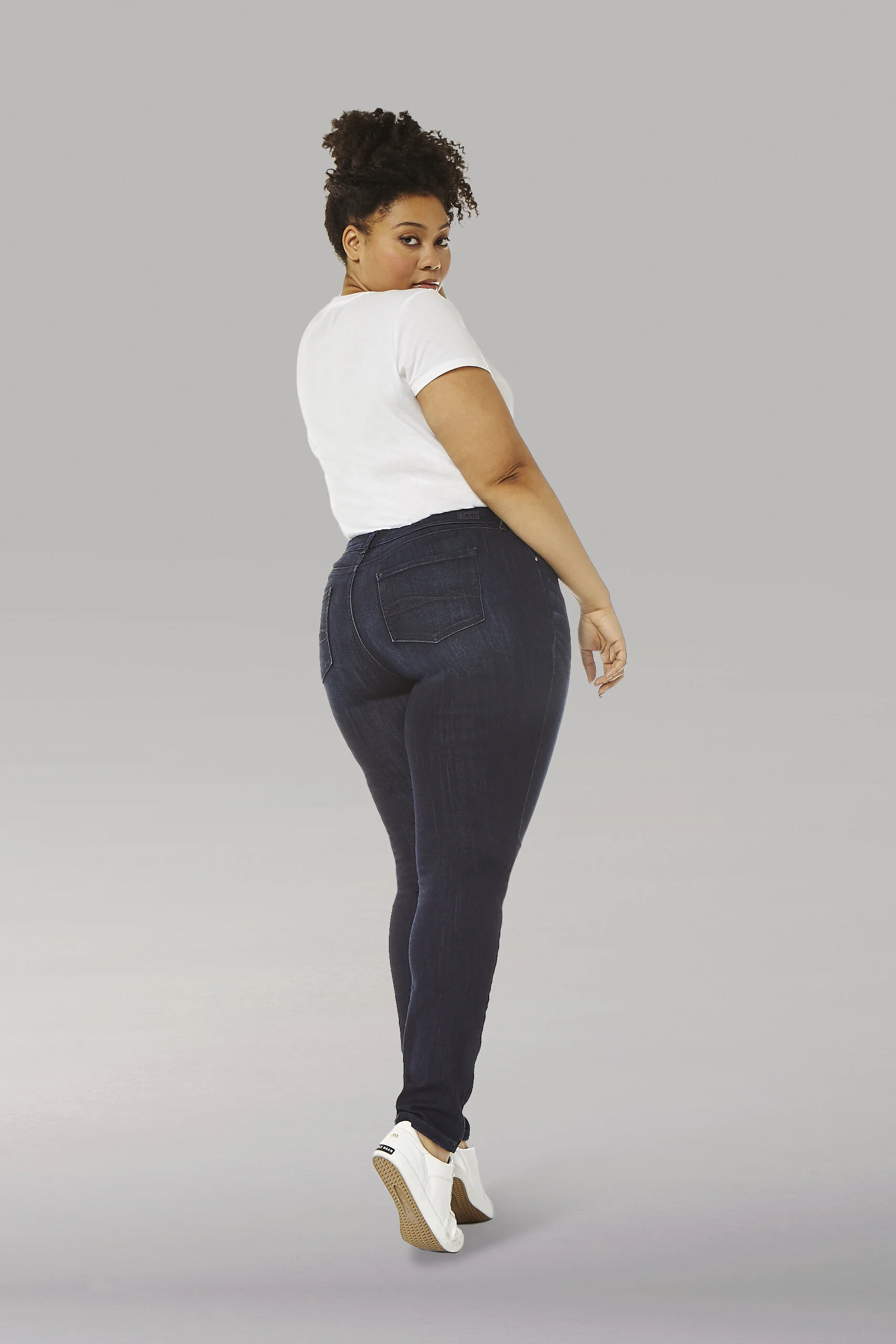 3517431_Sculpting_Slim_Skinny_Plus_1020_rfr.jpg