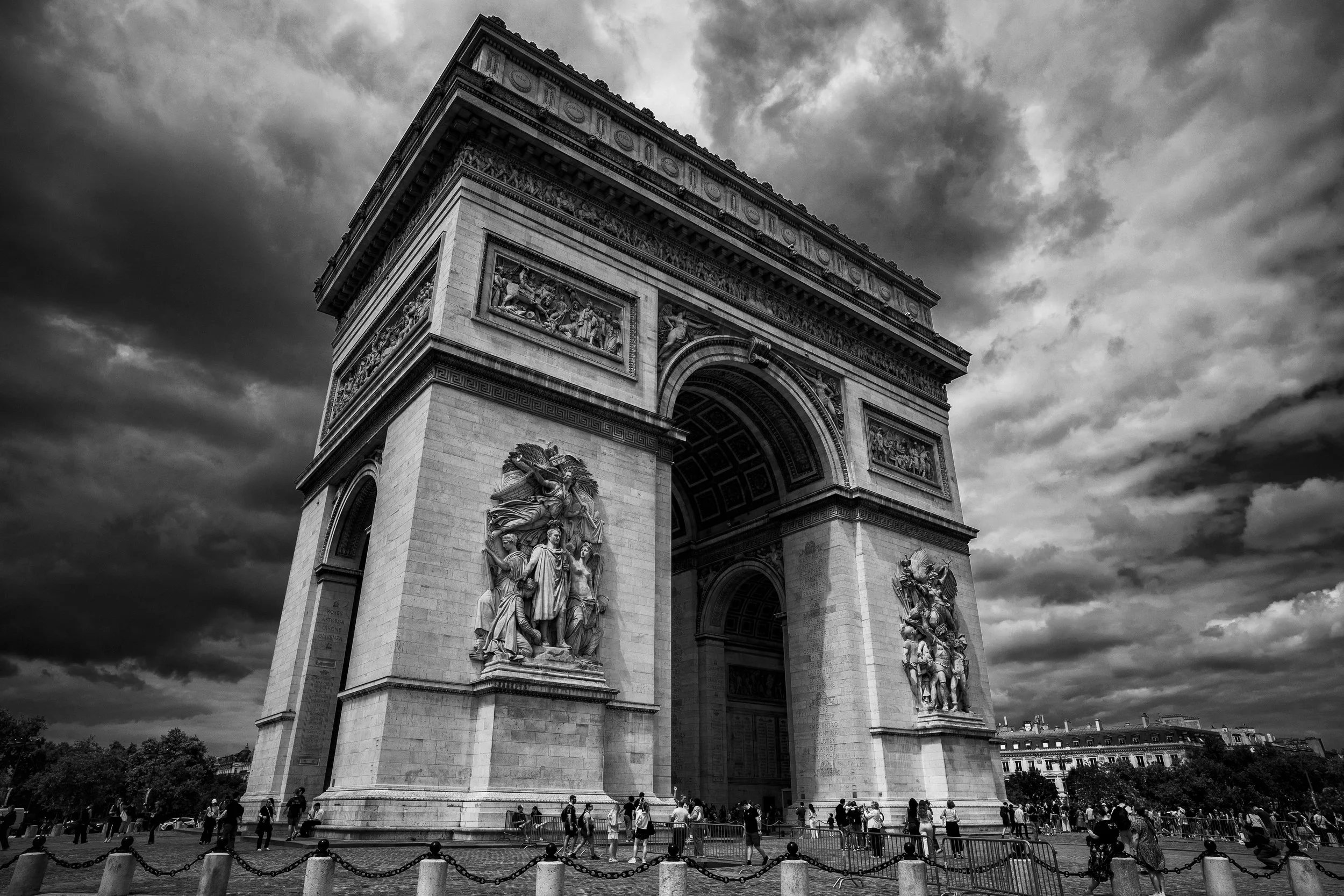 Arc de Triomphe  (6).jpg
