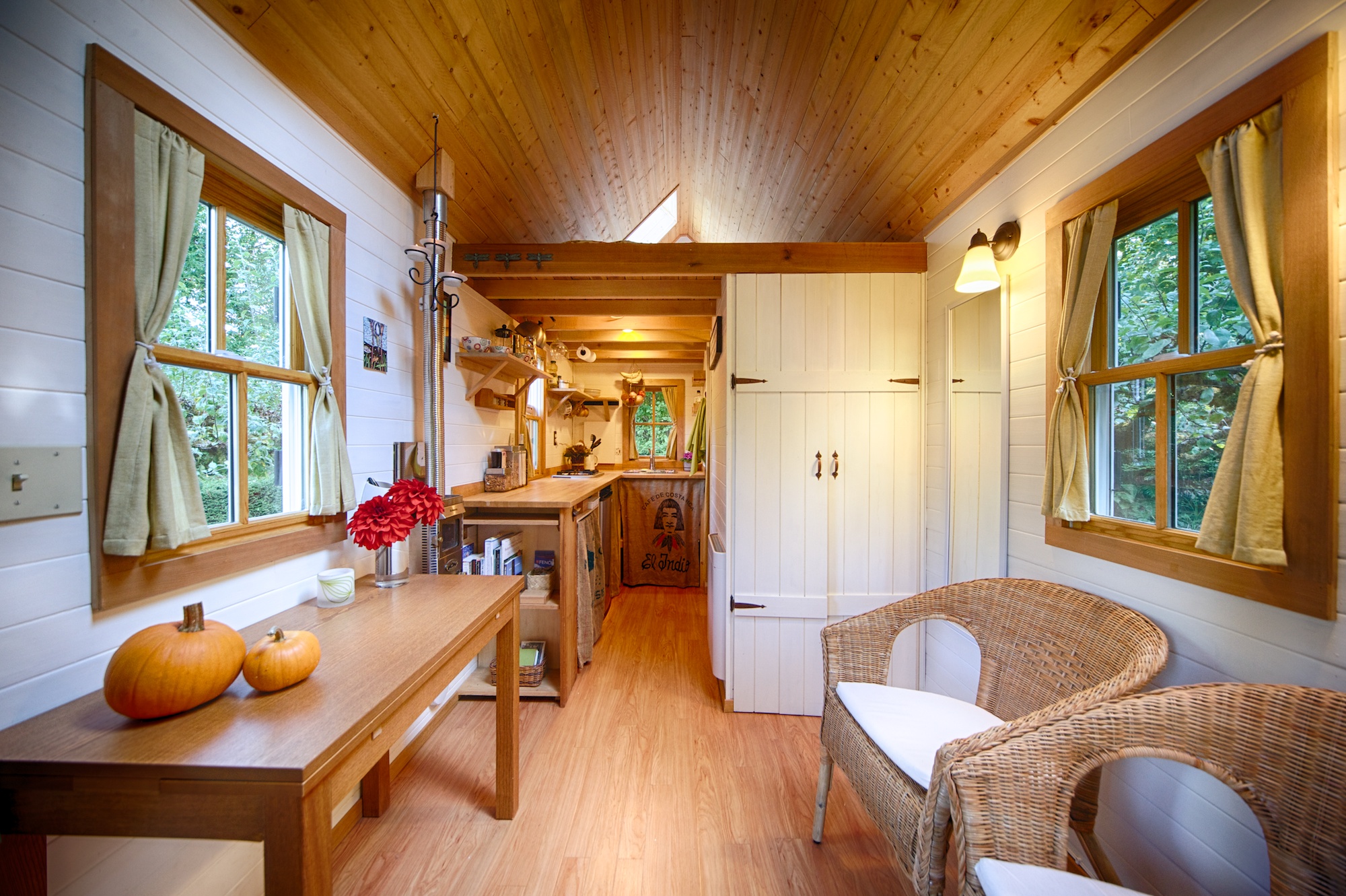 Bayside Bungalow Interior