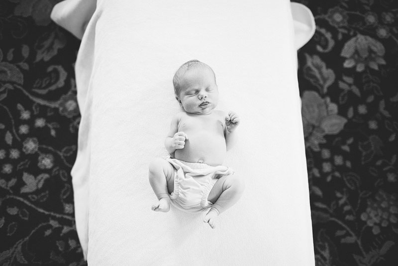 Lavinia-Seattle-newborn-08.jpg