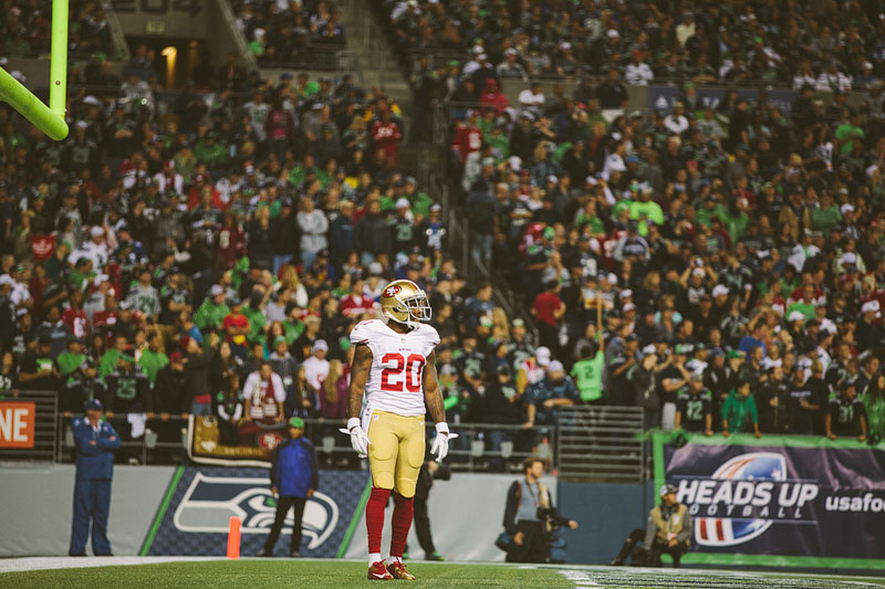 Seattle Seahawks vs San Francisco 49ers football photography