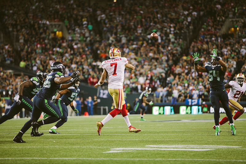 Seattle Seahawks vs San Francisco 49ers football photography