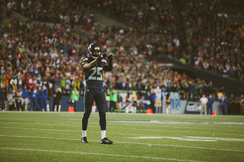 Seattle Seahawks vs San Francisco 49ers football photography