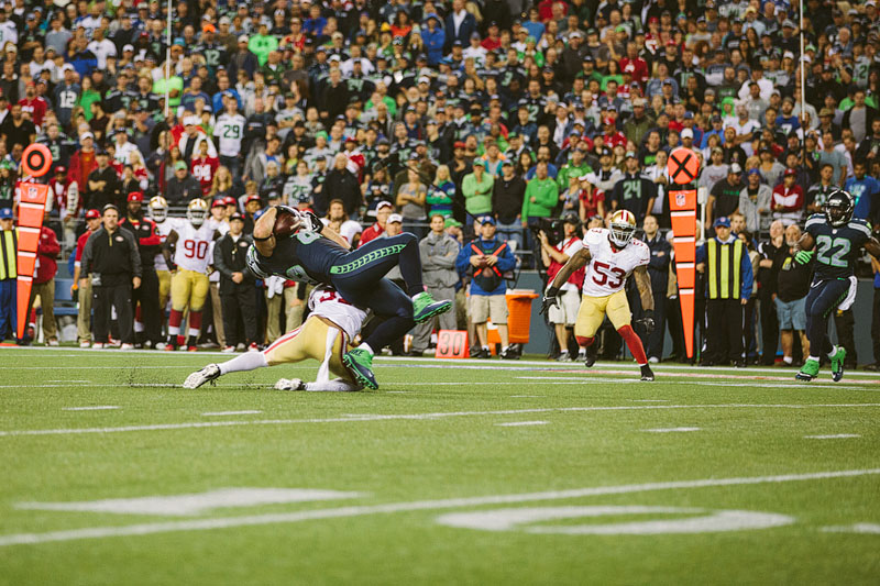 Seattle Seahawks vs San Francisco 49ers football photography