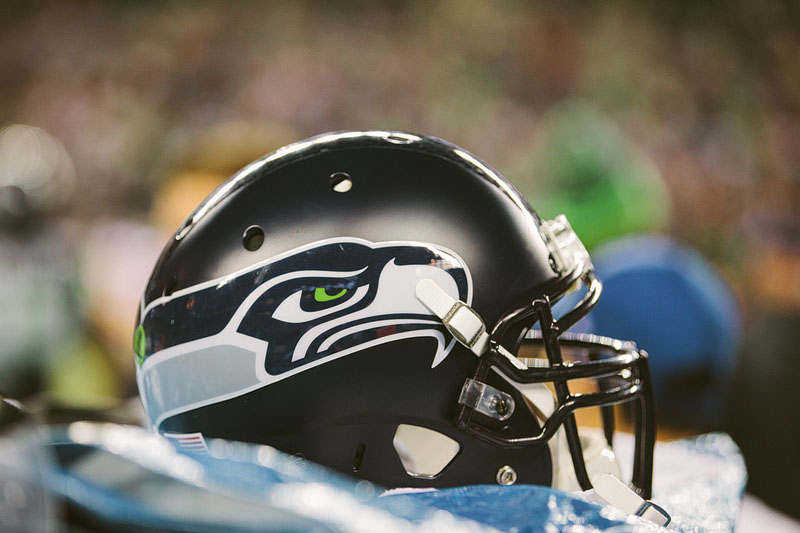 Seattle Seahawks vs San Francisco 49ers football photography