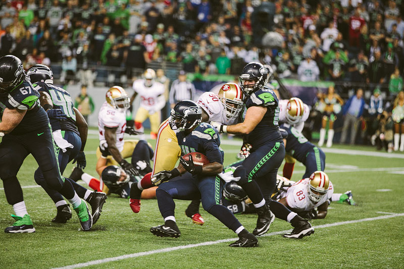 Seattle Seahawks vs San Francisco 49ers football photography