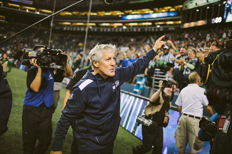 Seattle Seahawks vs San Francisco 49ers football photography