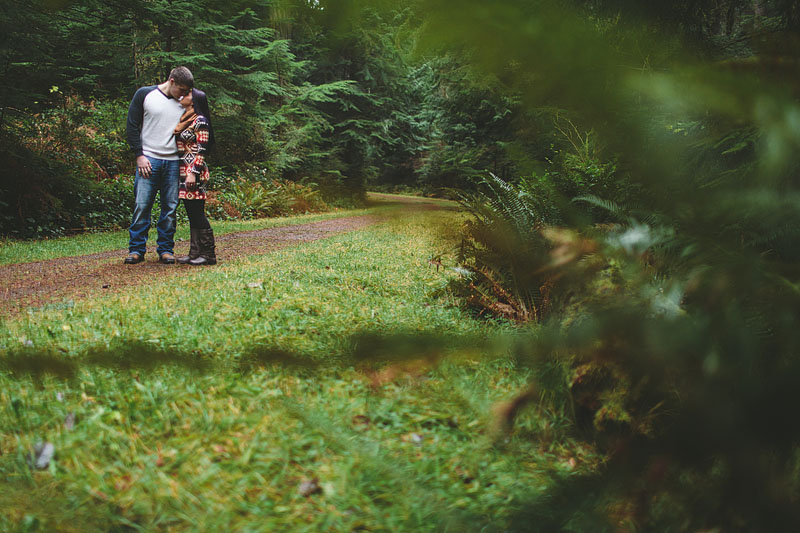 Point Defiance engagement photography