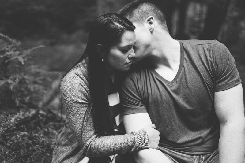 Point Defiance engagement photography