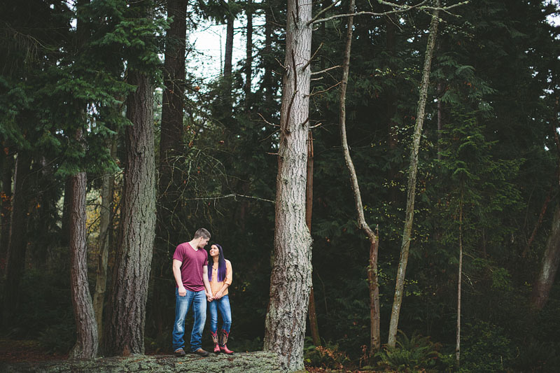 Point Defiance engagement photography