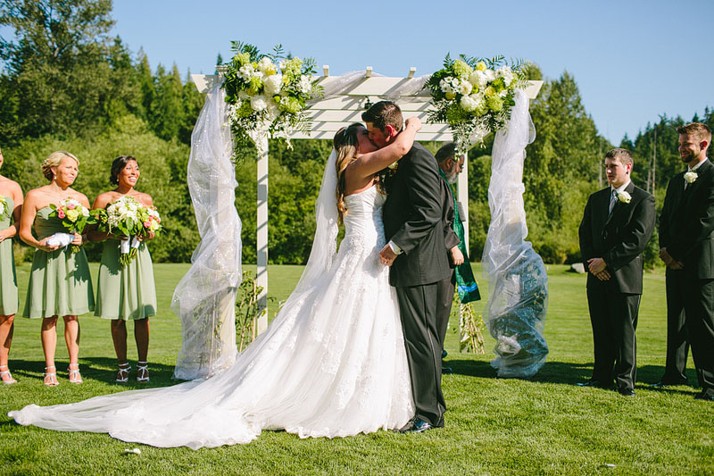 Seattle wedding photographer