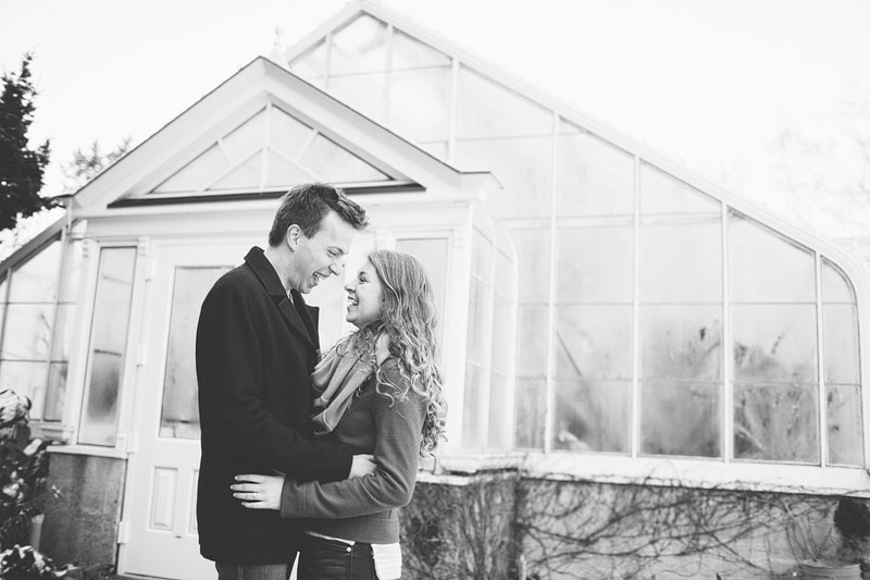 Seattle engagement photography - Mike Fiechtner Photography