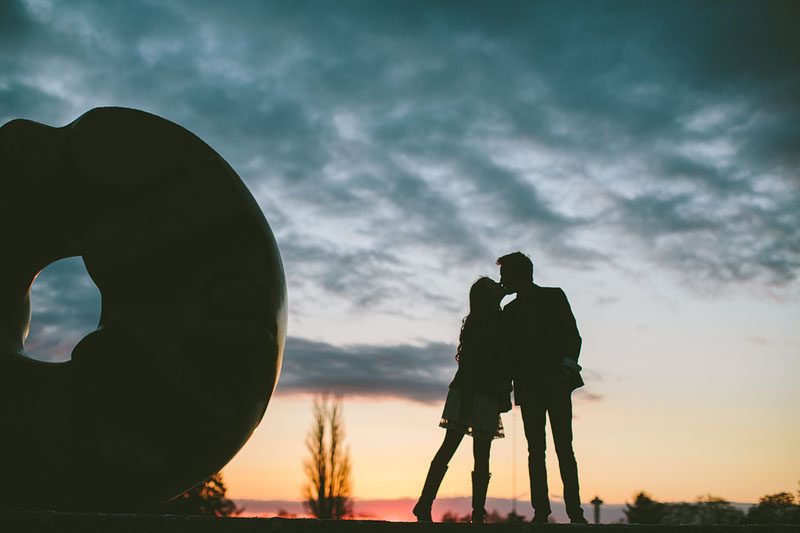 Seattle engagement photography - Mike Fiechtner Photography