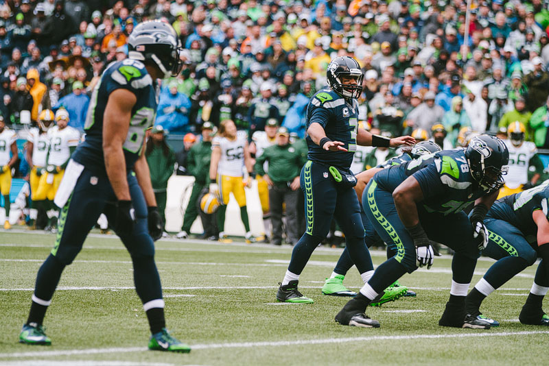 Seattle Seahawks sports photography - Mike Fiechtner Photography