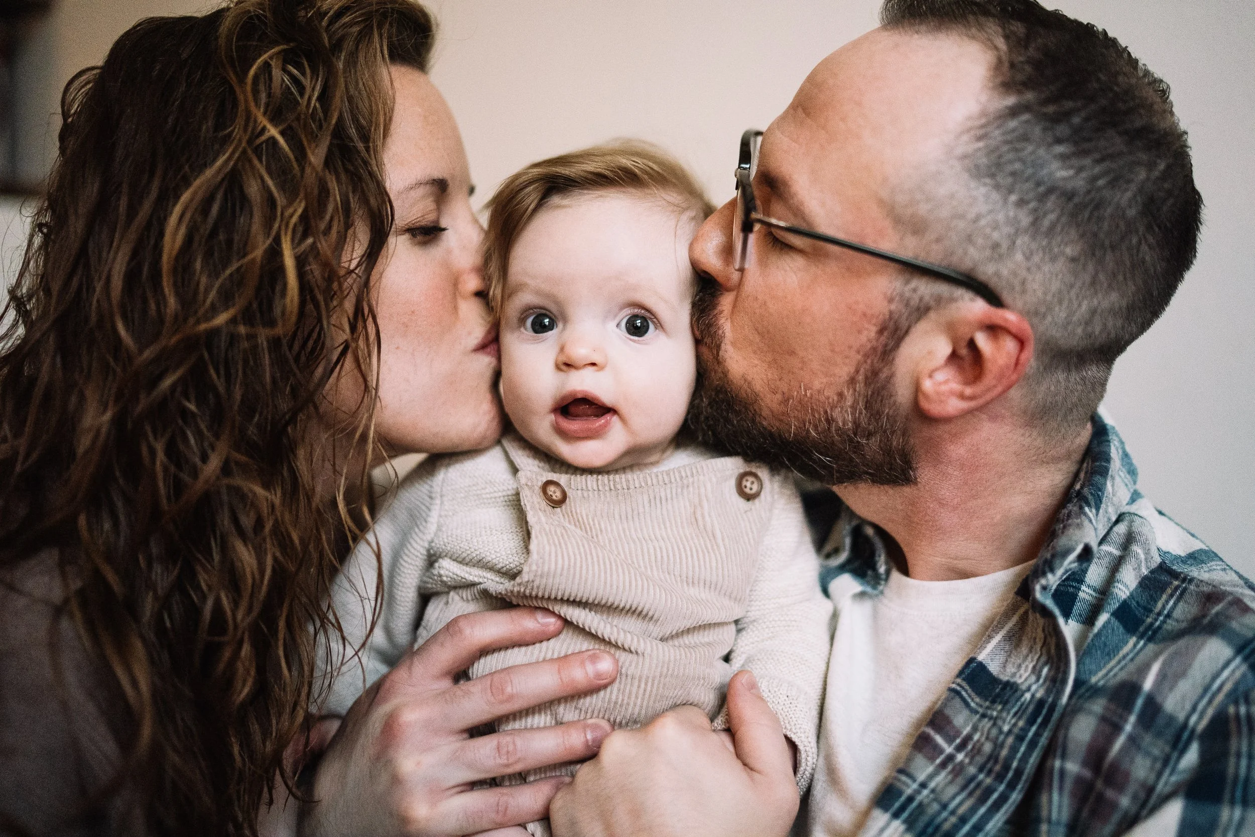 Natural candid family photos taken inside a Seattle residence.jpg