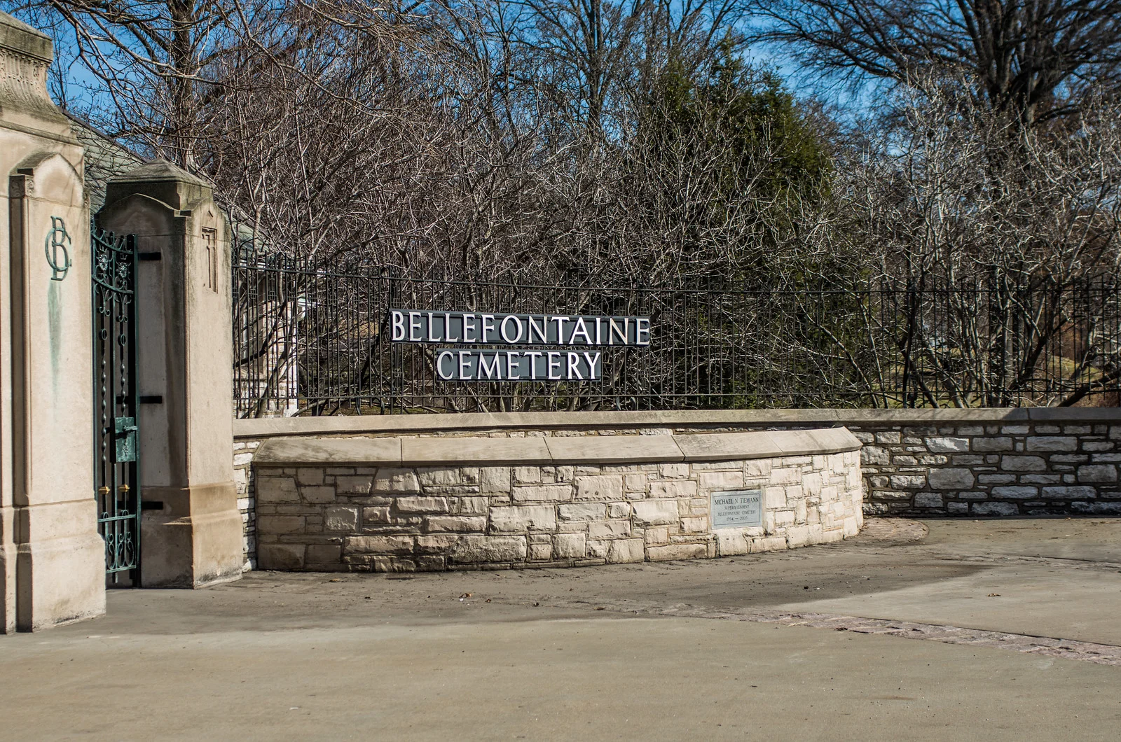 Visiting Bellefontaine Cemetery