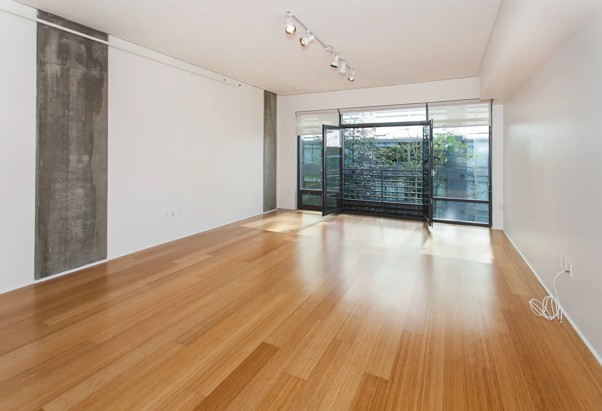 1111Grand708-15.jpg