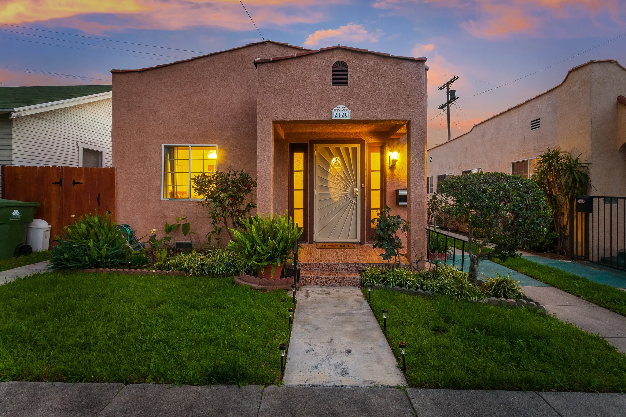 2120Laverna-31.jpg