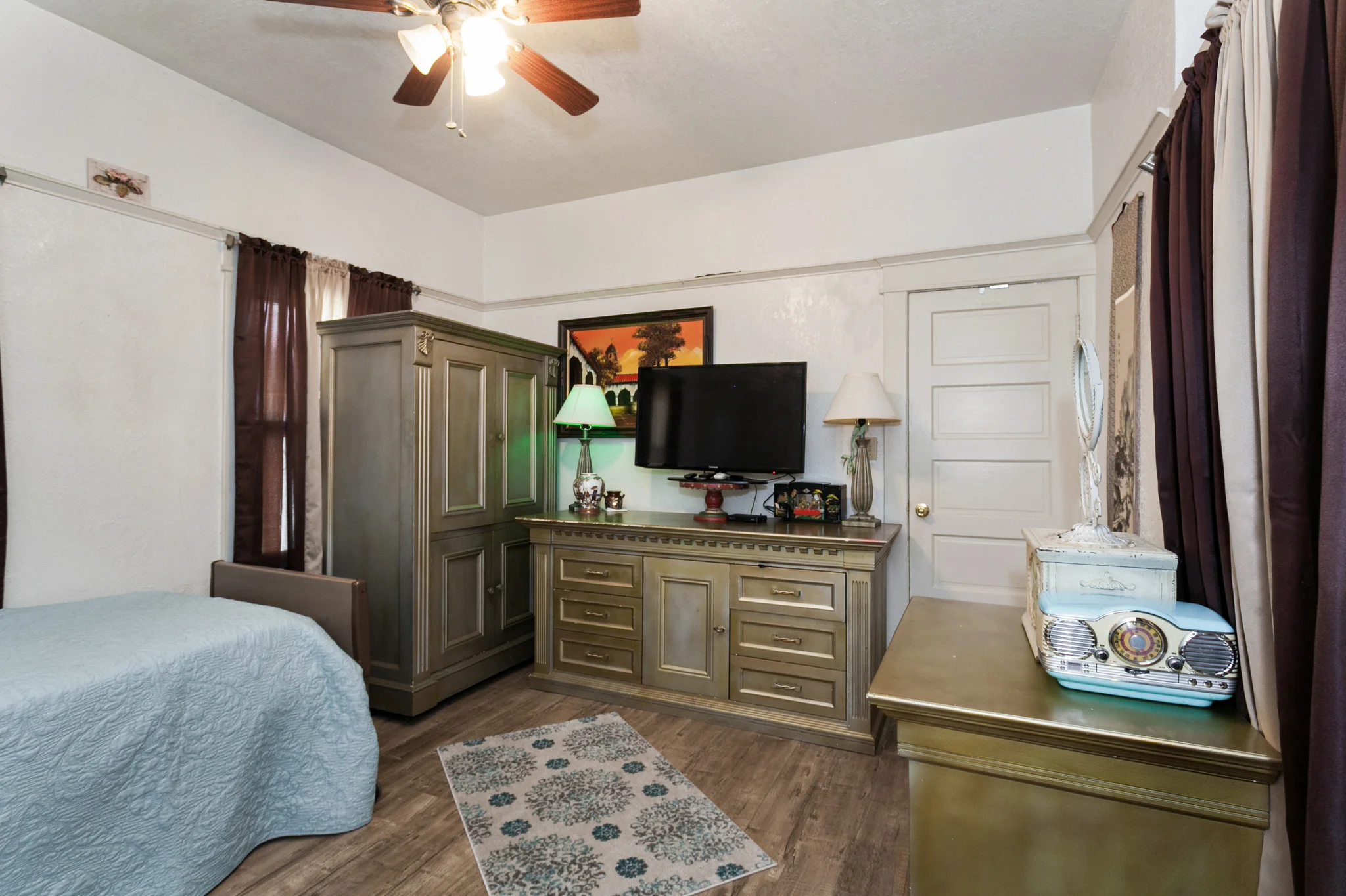 1554w46th-26.jpg