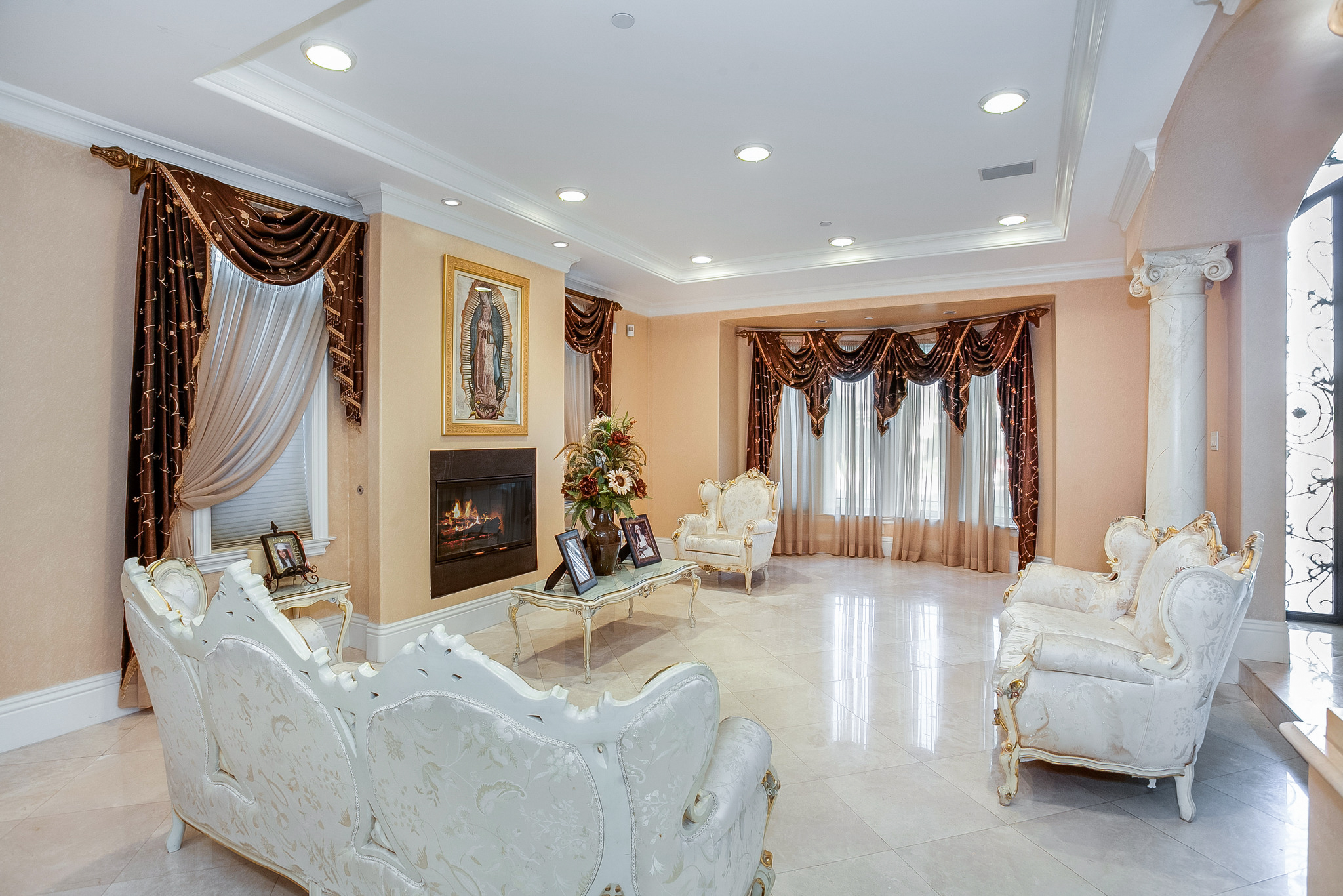 family room