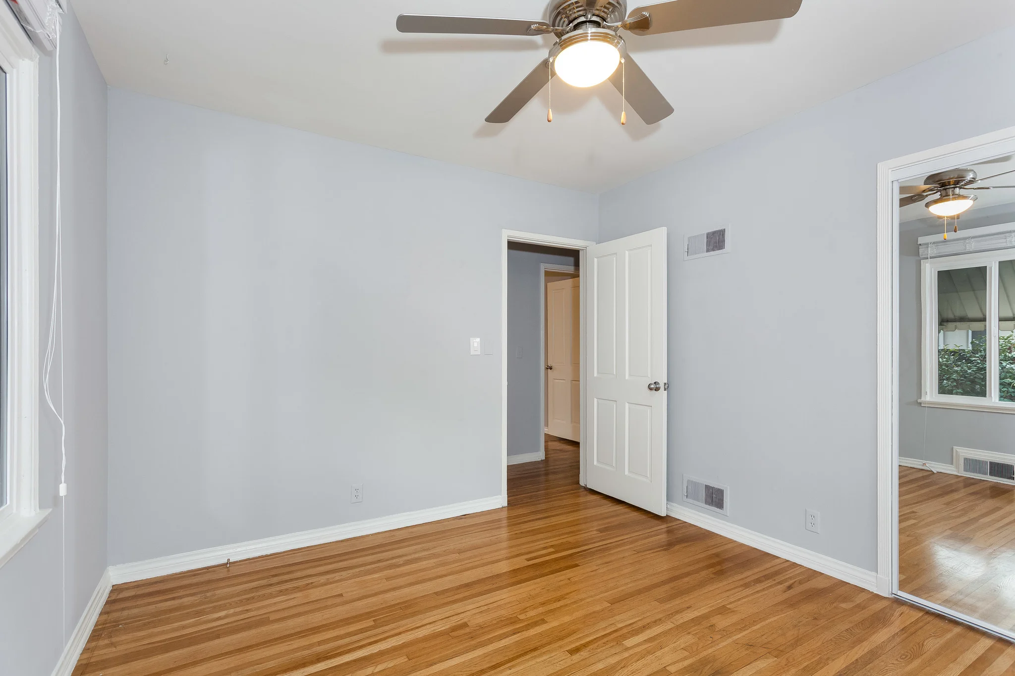 2948SierraMadre-14.jpg