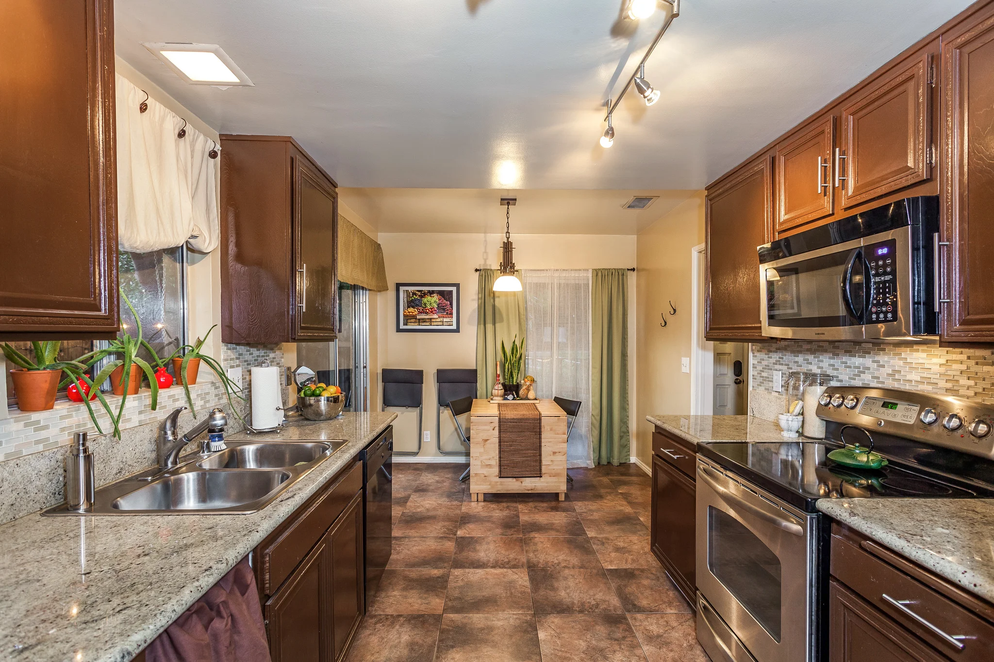 1161Duarte4-25.jpg