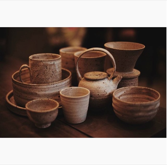 aoonpottery4.jpeg