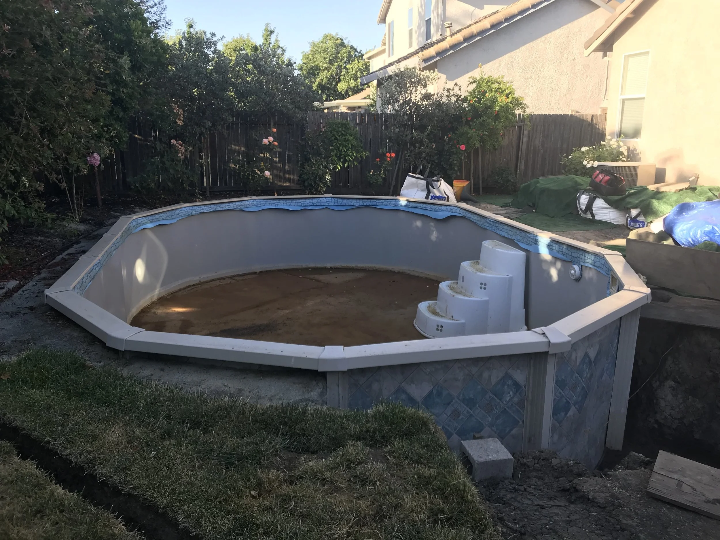 16x24 Doughboy Liner Installation and custom InStep Installation in