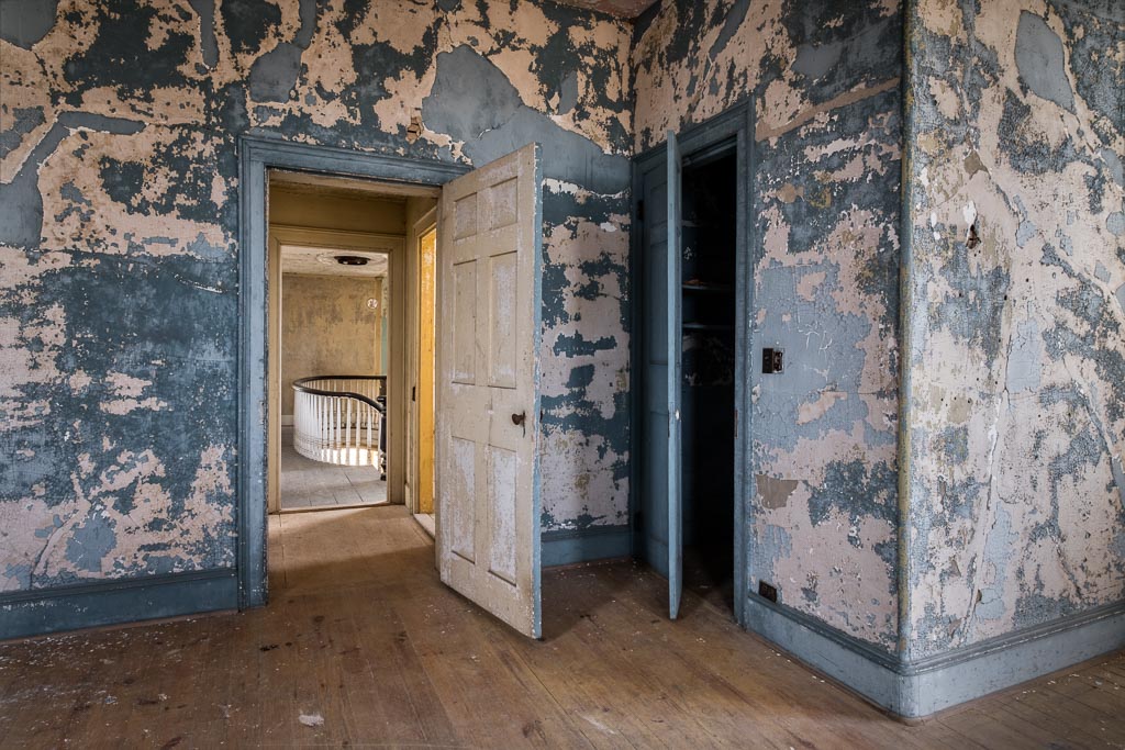 Blue Room