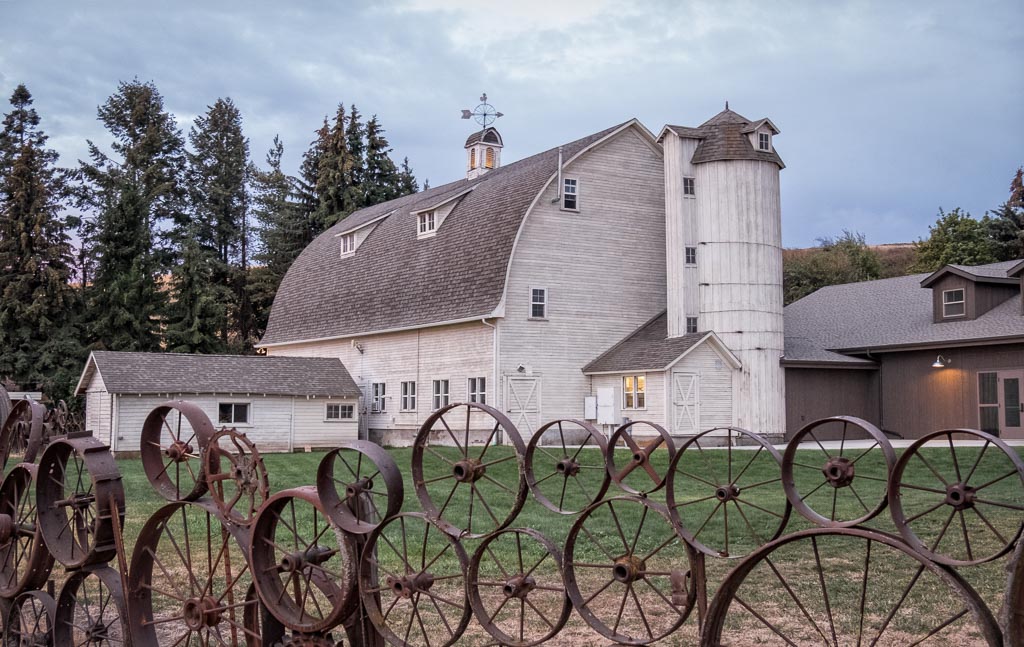 Artisans of the Dahmen Barn, Uniontown, Washington
