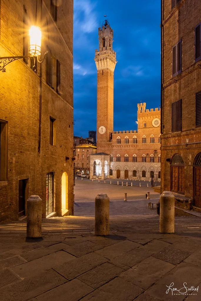 Piazza del Campo Morning.jpg