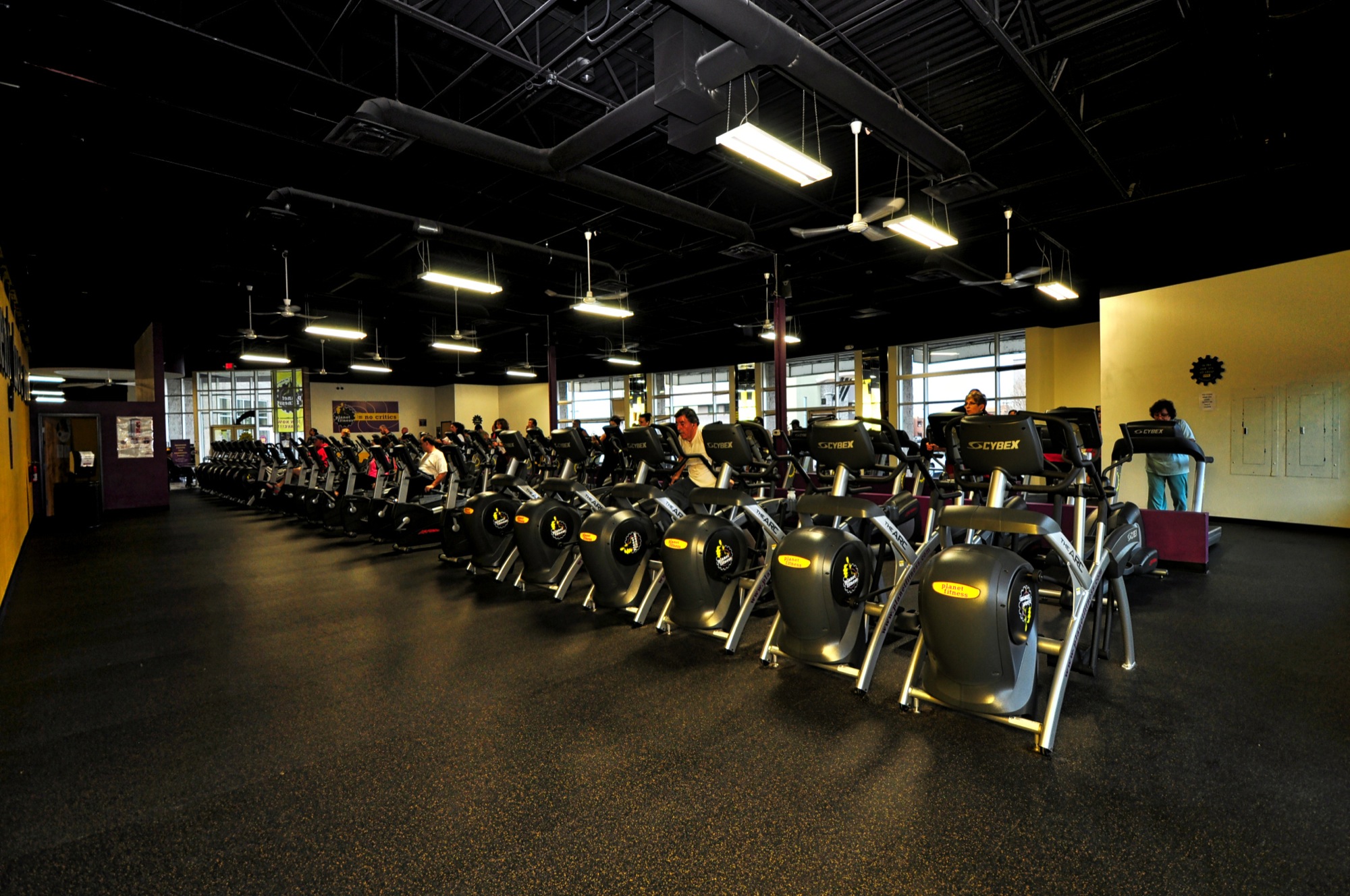 Planet Fitness - Exercise Machines