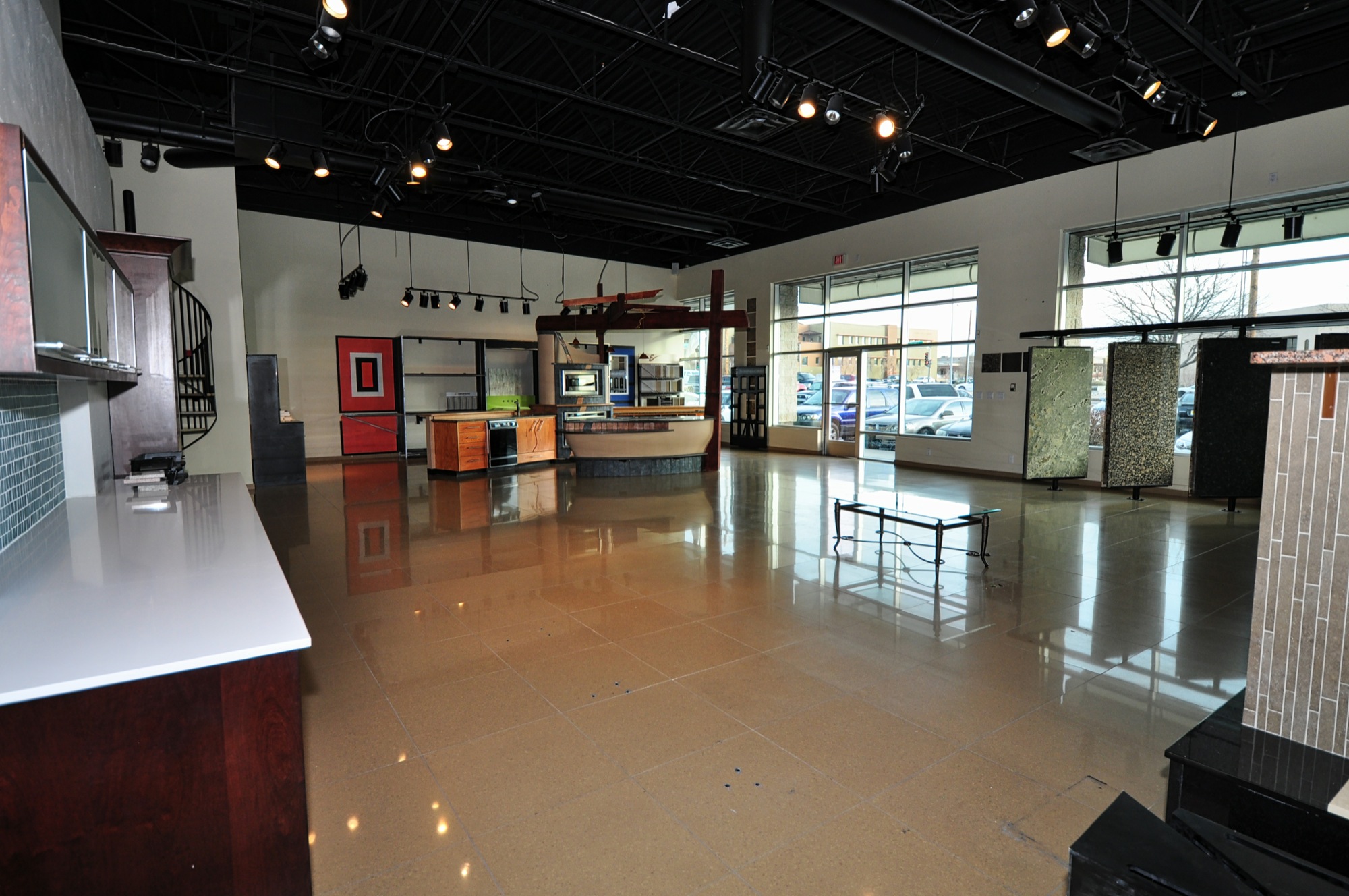 Suite B Vacancy - Interior 3