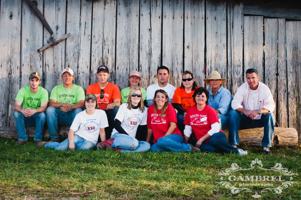 crewpictseriousside2012pumkin%20days.jpg