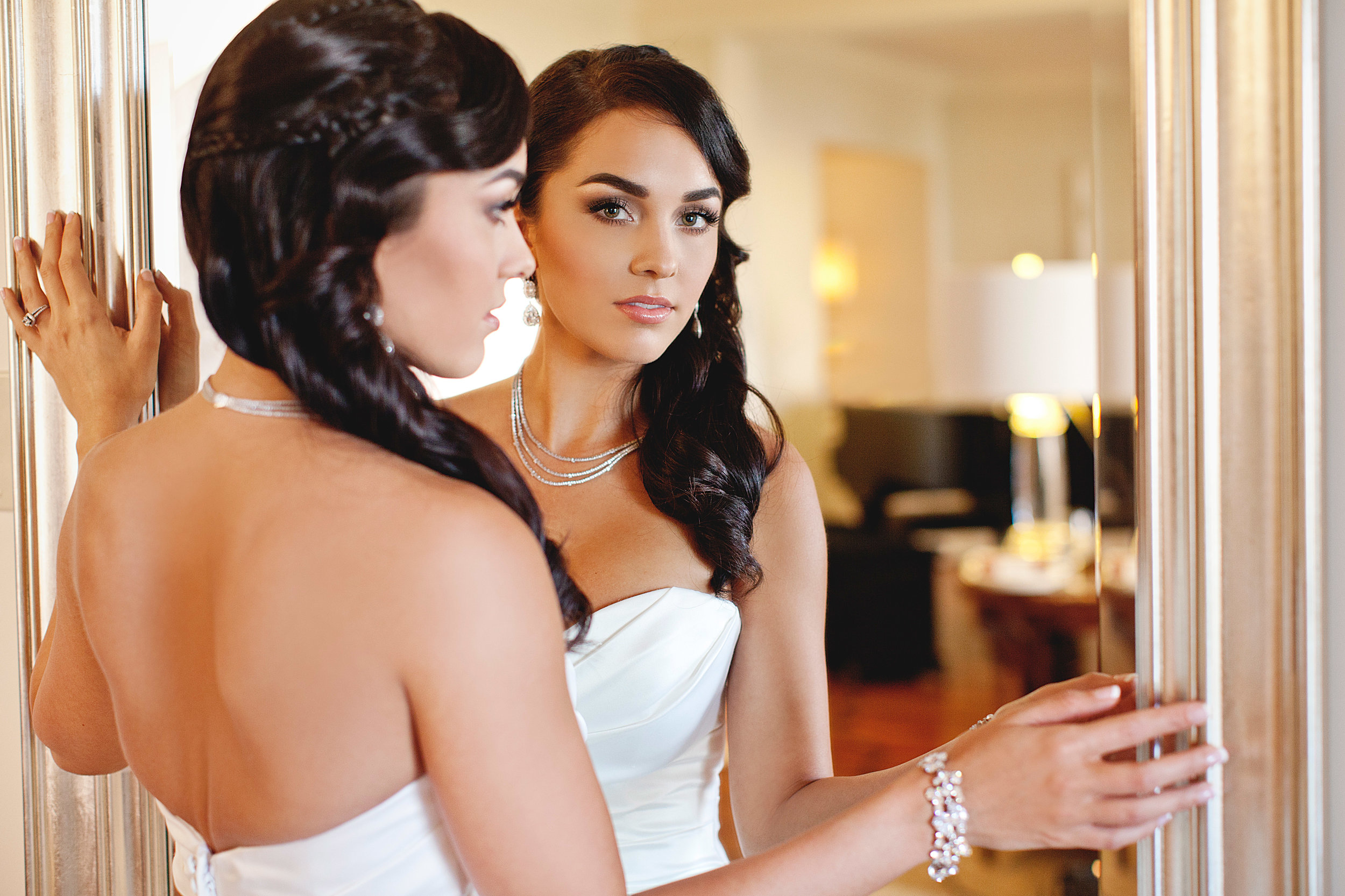 Editorial_Lezlie_Blownaway1.jpg