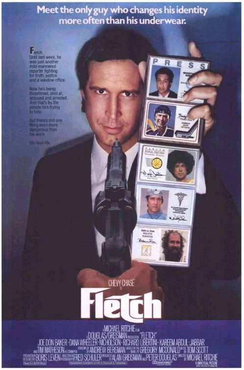 Någon vill döda Chevy Chase.