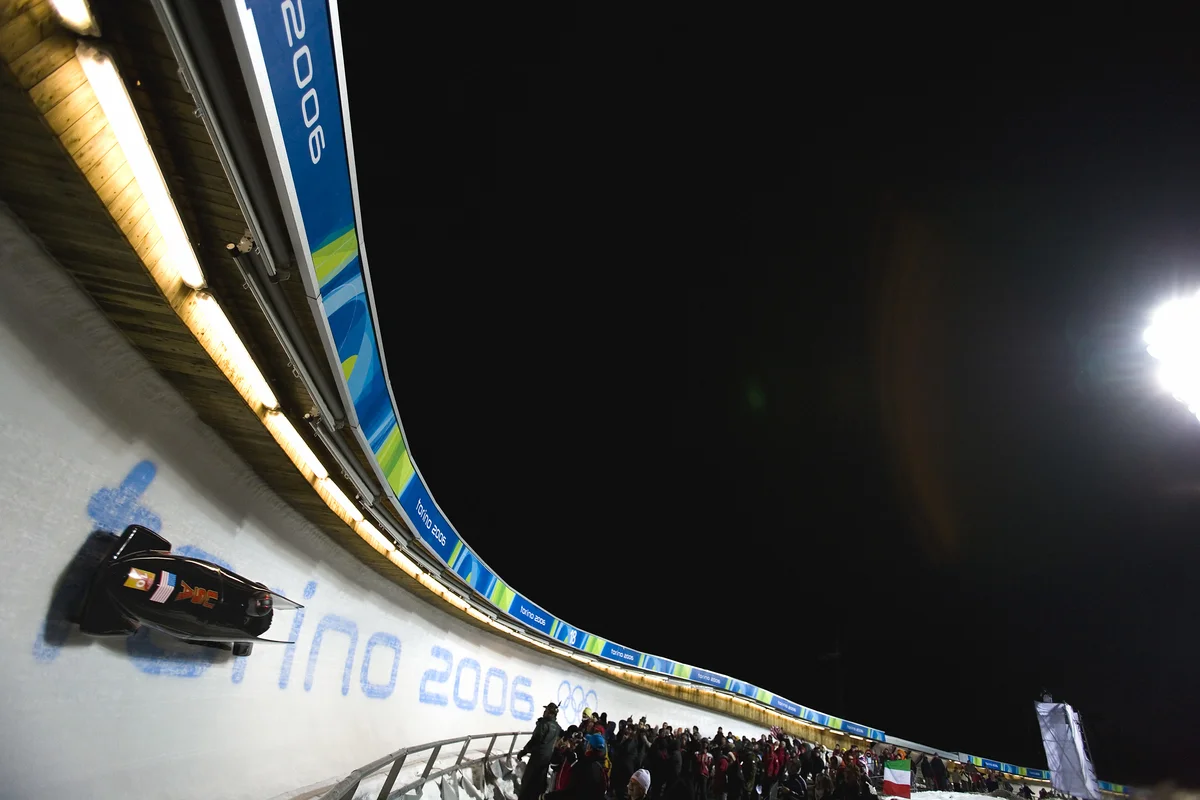 56165162MP055_OLY_Women's_Bobsleigh.jpg