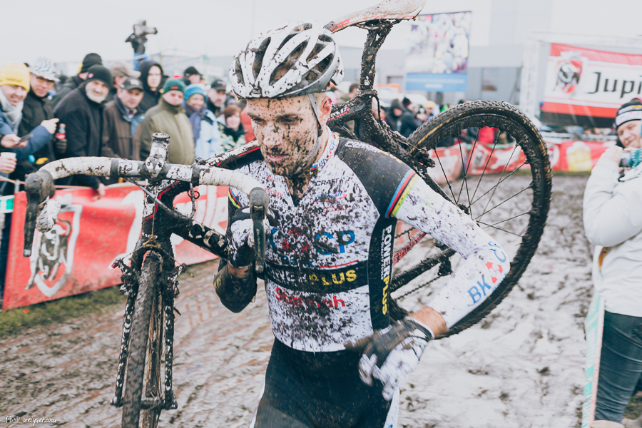 The 2013/2014 season was not a good one for Niels Albert (BEL).