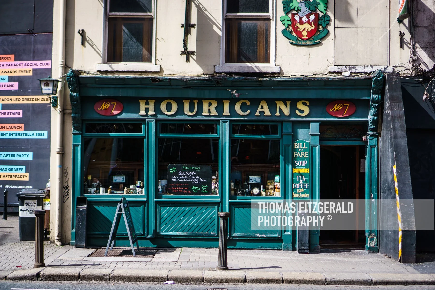 Dublin-Pubs-DSC03155.jpg