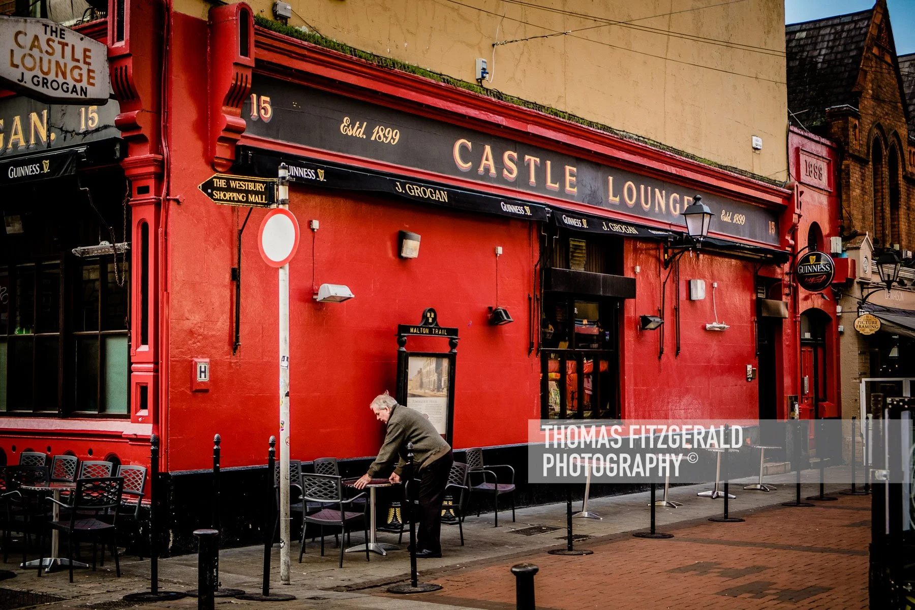 Dublin-Pubs-DSCF9323.jpg