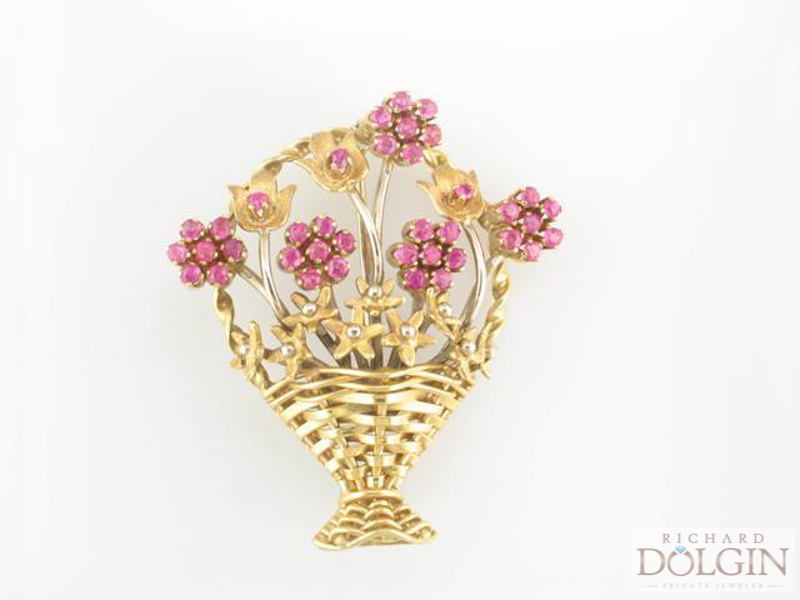 Flower basket pin