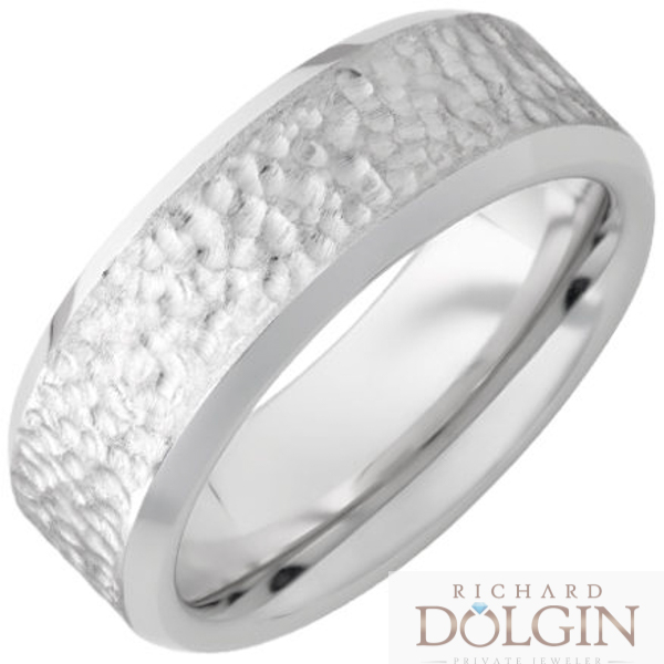 Serinium hammered finish band