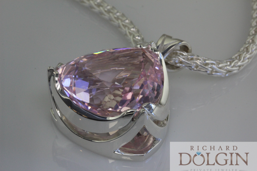 Kunzite pendant