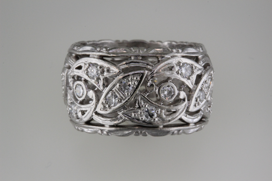 Antique platinum and diamond ring