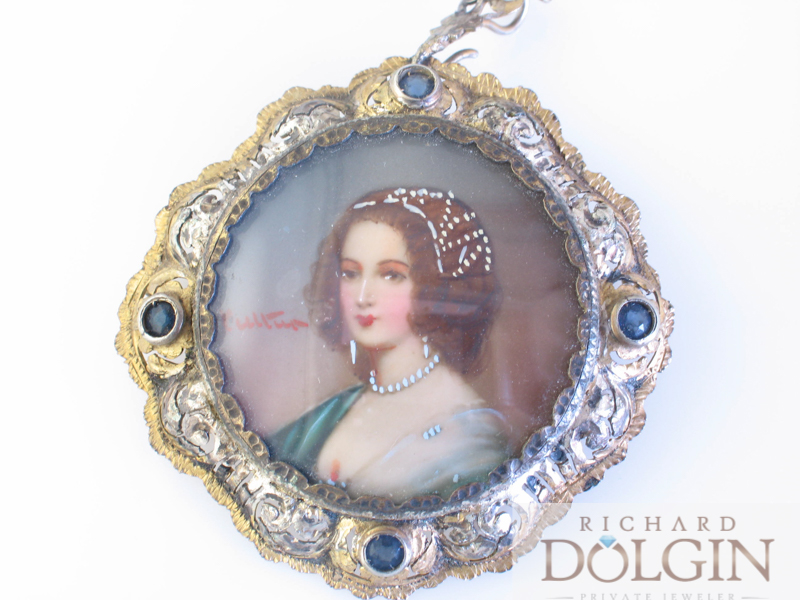 Antique pendant