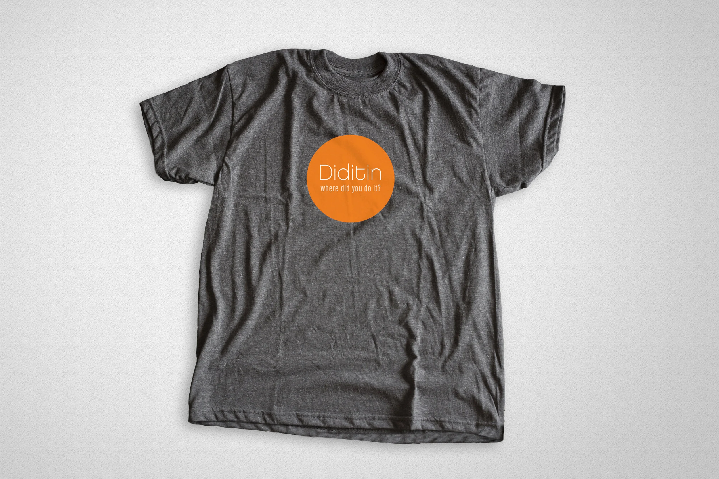 Tshirt-mockup-diditin-master.jpg