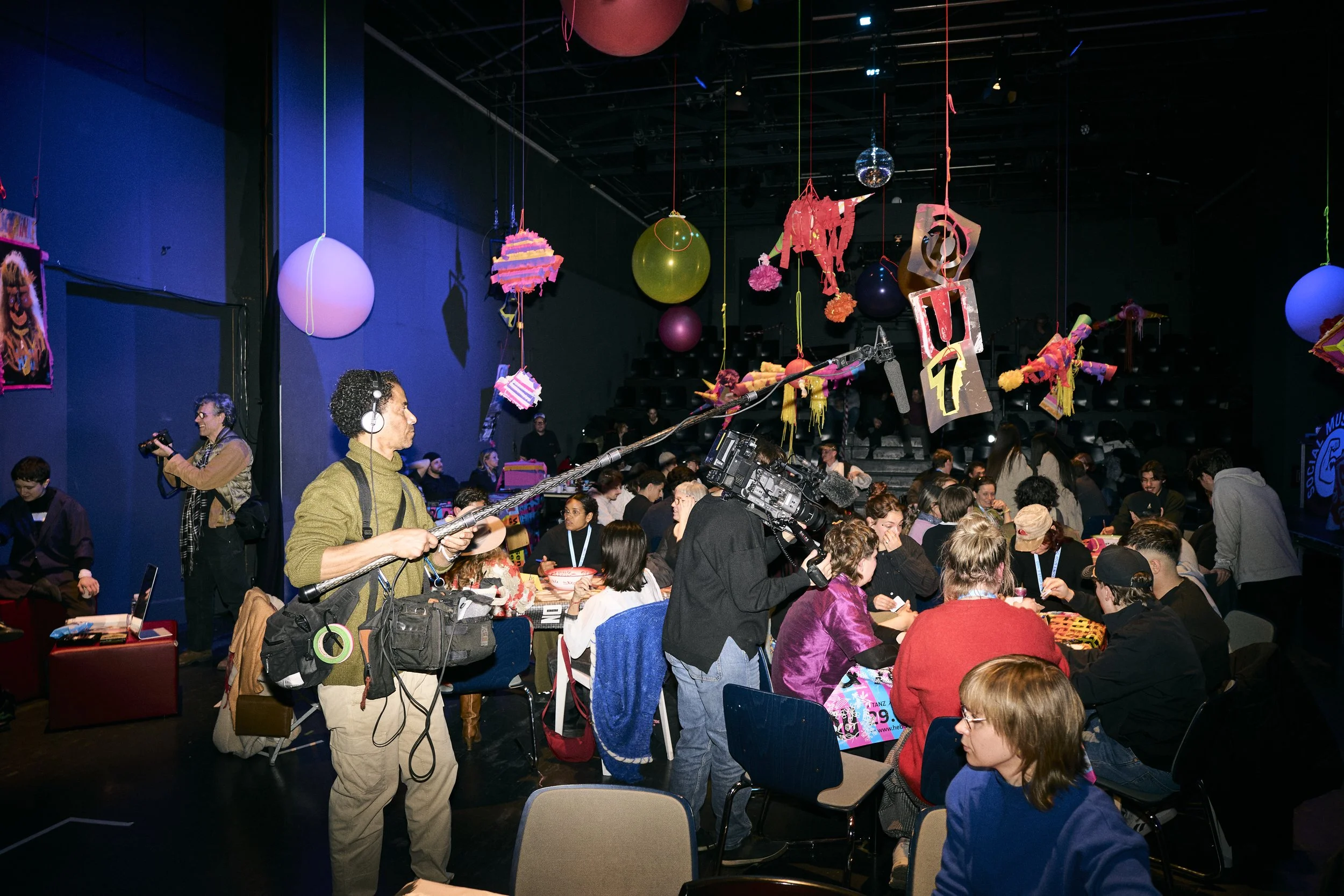 4.202603_HAU©pablohassmann_165 copy.jpg