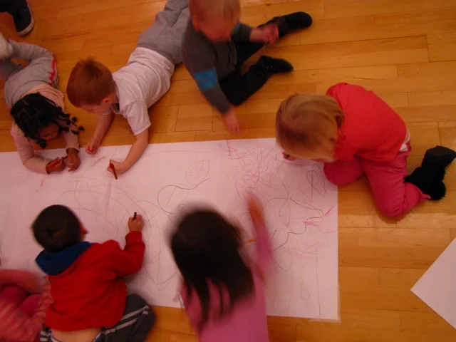 Early Years group in the gallery at Tate Liverpool.jpg